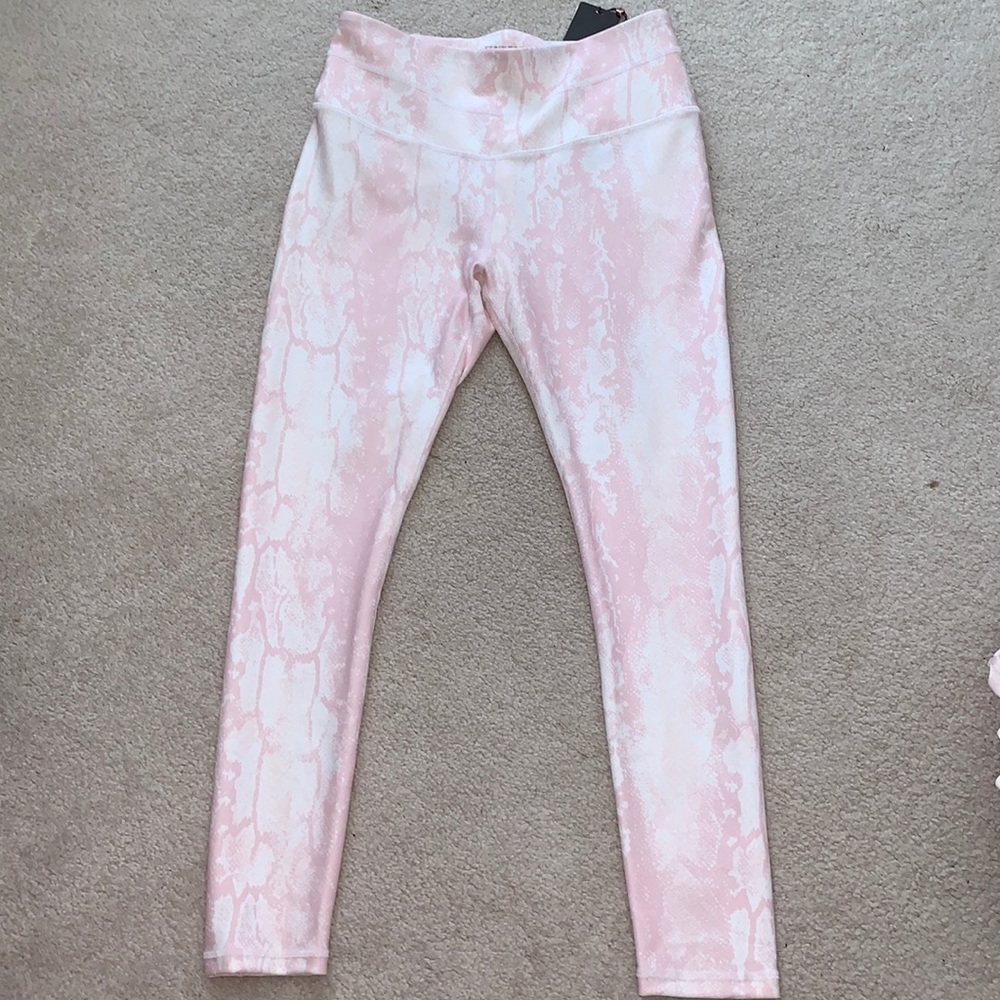Calia by Carrie Underwood leggings